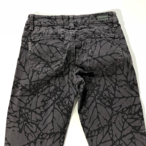 PAIGE Skyline Skinny Leaf Print Low Rise Jeans - Picture 7 of 8